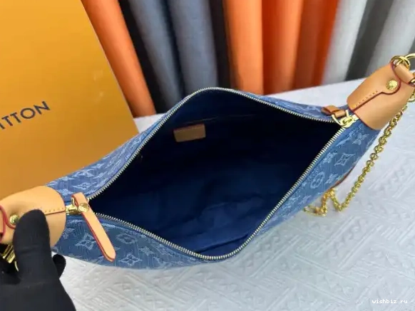 WIS LOUIS HOBO VUITTON LOOP 0420